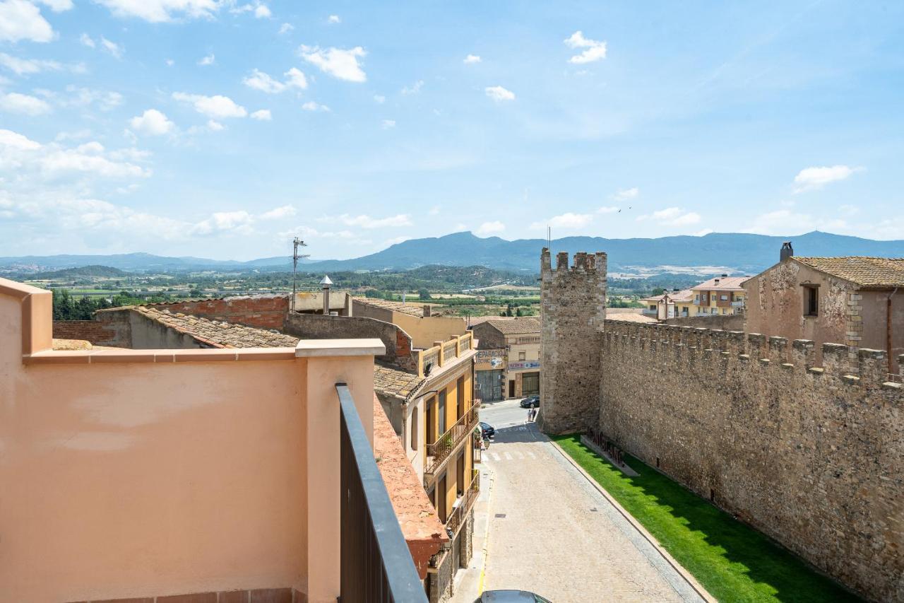Hauzify I Apartaments Montblanc Bagian luar foto