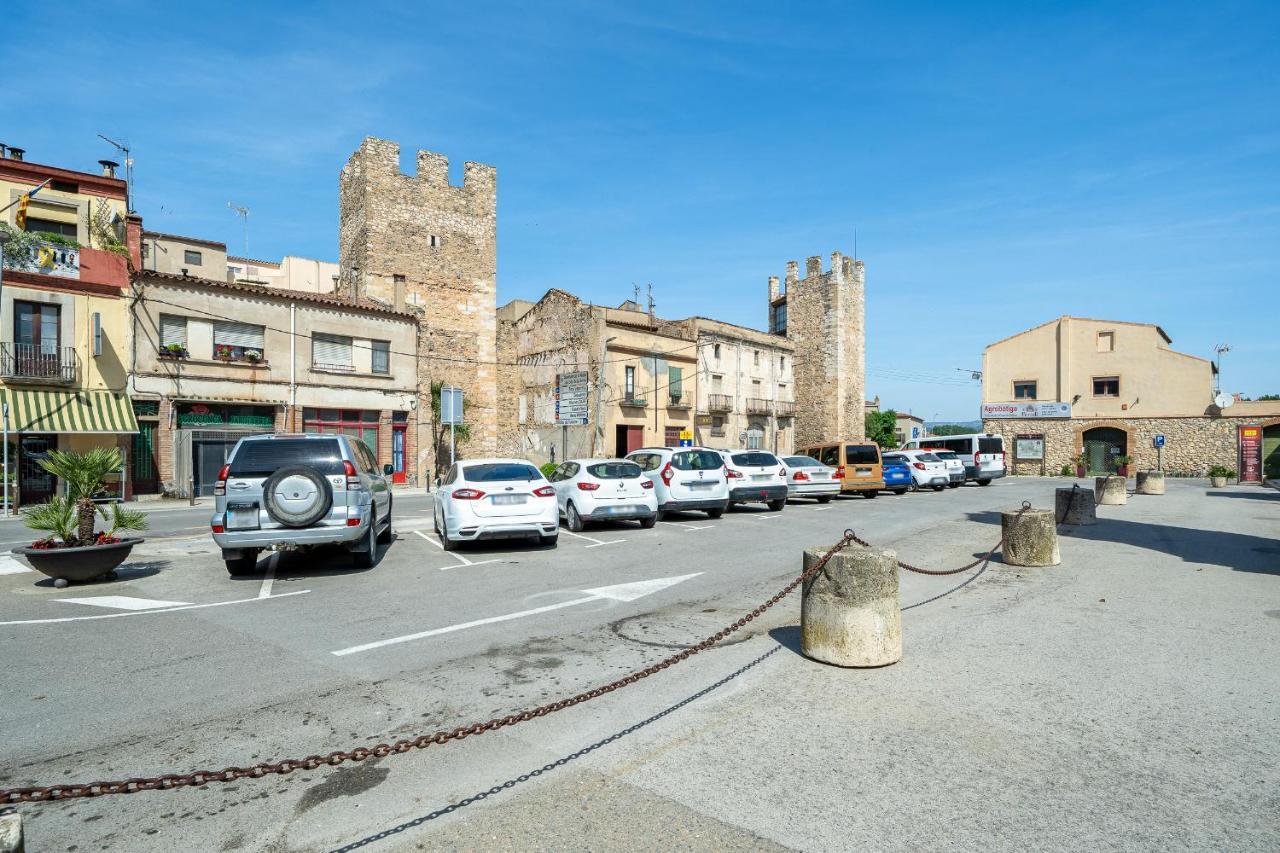 Hauzify I Apartaments Montblanc Bagian luar foto