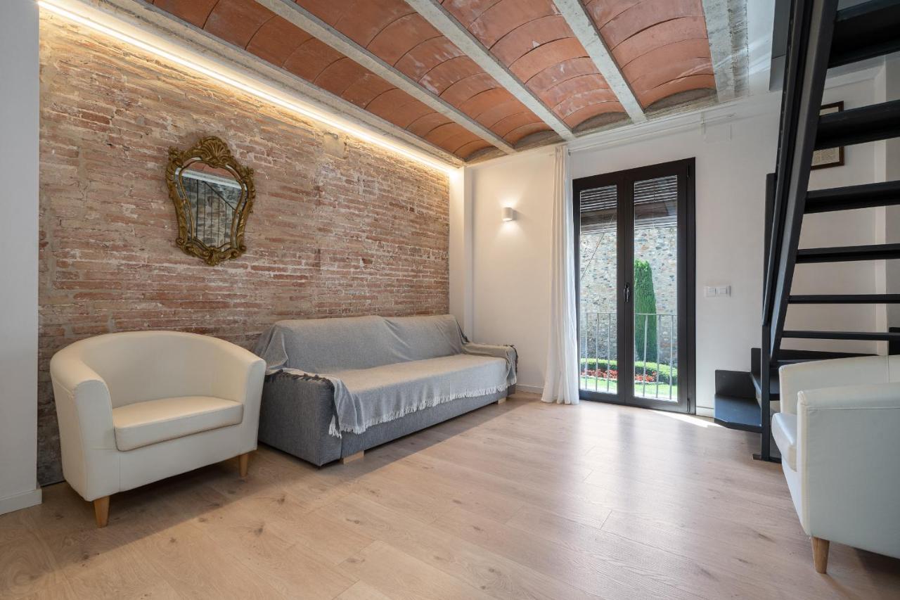 Hauzify I Apartaments Montblanc Bagian luar foto